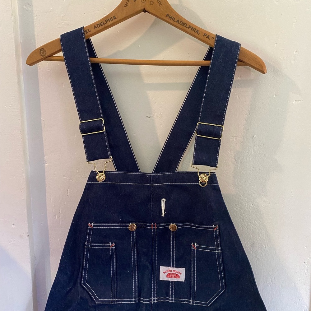 Round House Made in USA bib overalls size 32 x 32 dark denim NWT!
